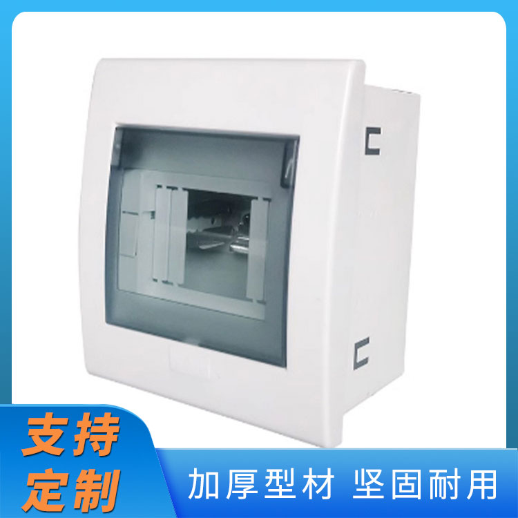 䳣